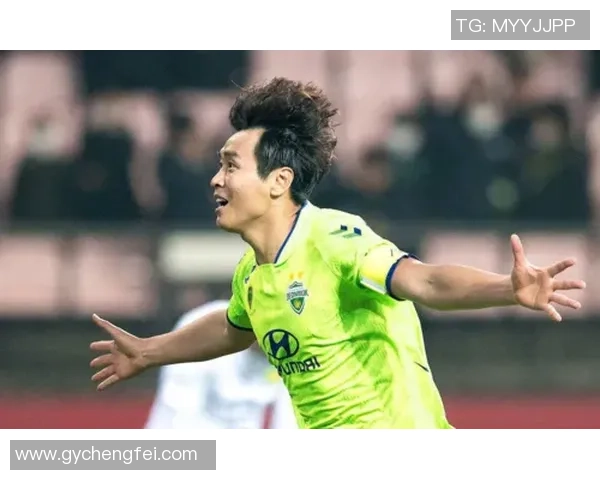 直布罗陀足球球星崛起之路：从小岛到国际赛场的传奇故事