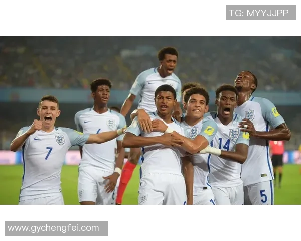 英国足球传奇退役后生活大揭秘:他们的转型与新事业发展 英国足球传奇退役后生活大揭秘:他们的转型与新事业发展