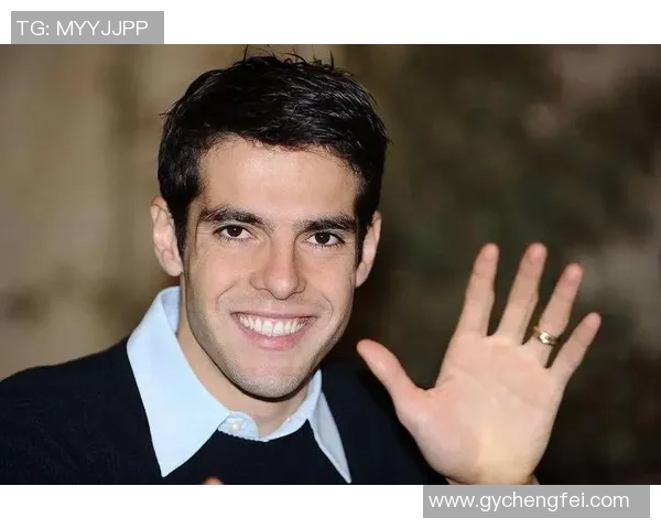 从外貌看足球明星:那些颜值与实力并存的球员们 从外貌看足球明星:那些颜值与实力并存的球员们